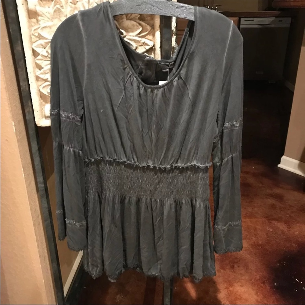 NWT POL Tunic top M